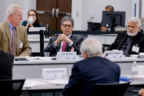 RFK Jr’s Immunization Advisers Remove Doctor’s Note Requirement for Covid Vaccine, Emphasizing Individual Decision