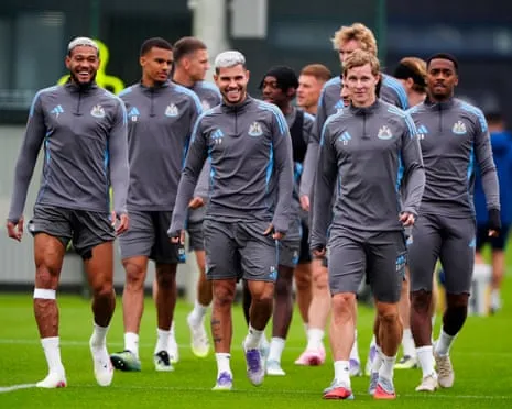 Eddie Howe Calls On Squad to Prove They're Contenders Against Barca