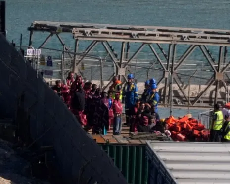 Downing Street Refutes Allegations That Migrant Returns Agreement With France Is Failing