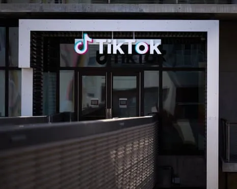 Trump Applauds TikTok Proposed Deal while Beijing Hints Core Tech Management Remains