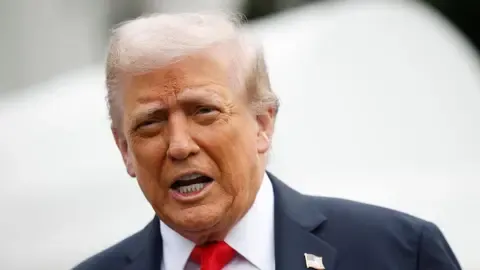 Trump Confronts Aussie Journalist Regarding Financial Transactions During Term